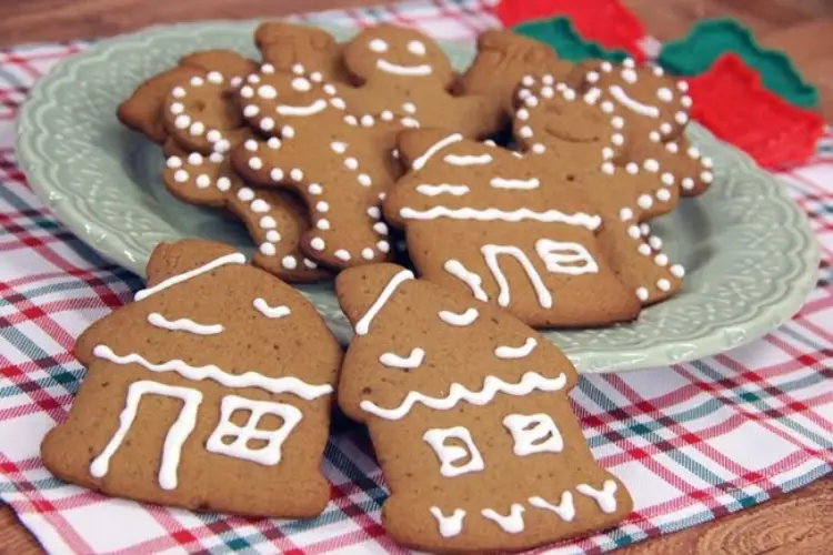 Receita de Biscoitos Decorados de Natal