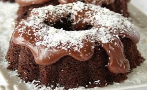 Receita de Bolinhos de Chocolate e Coco