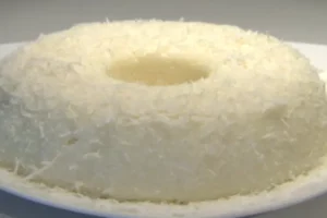 Receita de Bolo Gelado de Tapioca com Coco