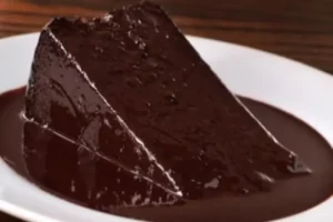 Receita de Bolo Molhadinho de Chocolate