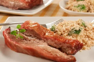 Costela Maturatta na Brasa e Farofa de Abobrinha