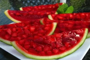 Receita de Gelatina Na Casca de Melancia