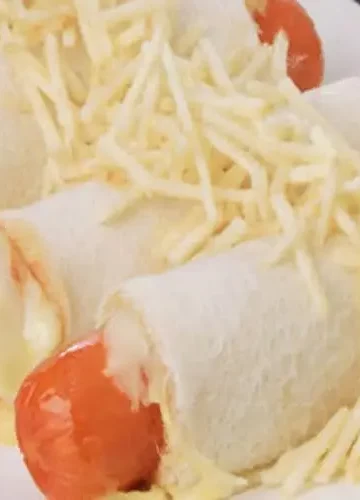 Receita de Hot dog enrolado no pão de forma