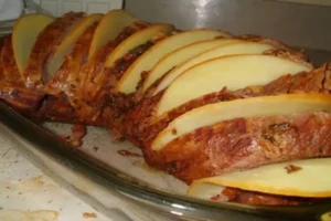 Receita de Lagarto com Creme de Cenoura e Provolone