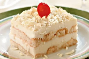 Receita de Pavê de Leite Ninho e Bolacha