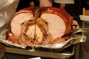 Receita de Peru recheado com pato e frango Turducken