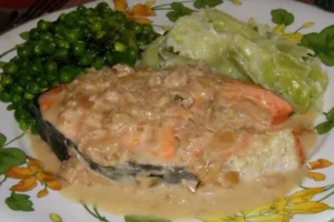 Receita de Salmão Assado ao Beurre Blanc