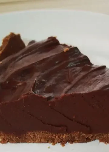 Receita de Torta de Chocolate Fácil