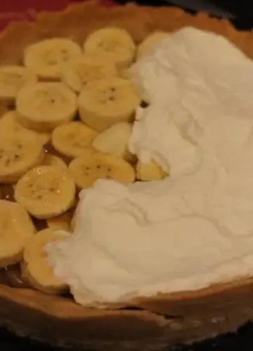 Receita de Torta de Doce de Leite com Banana e Chocolate