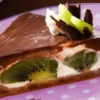 Receita de Torta de chocolate com kiwi