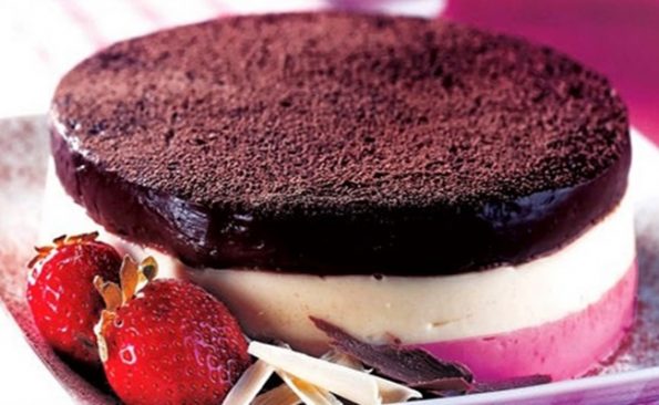 Receita de Pudim Napolitano 3 sabores